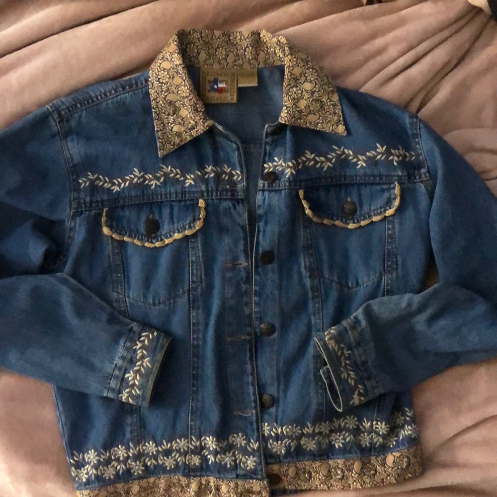 Small Denim Embroidered jacket